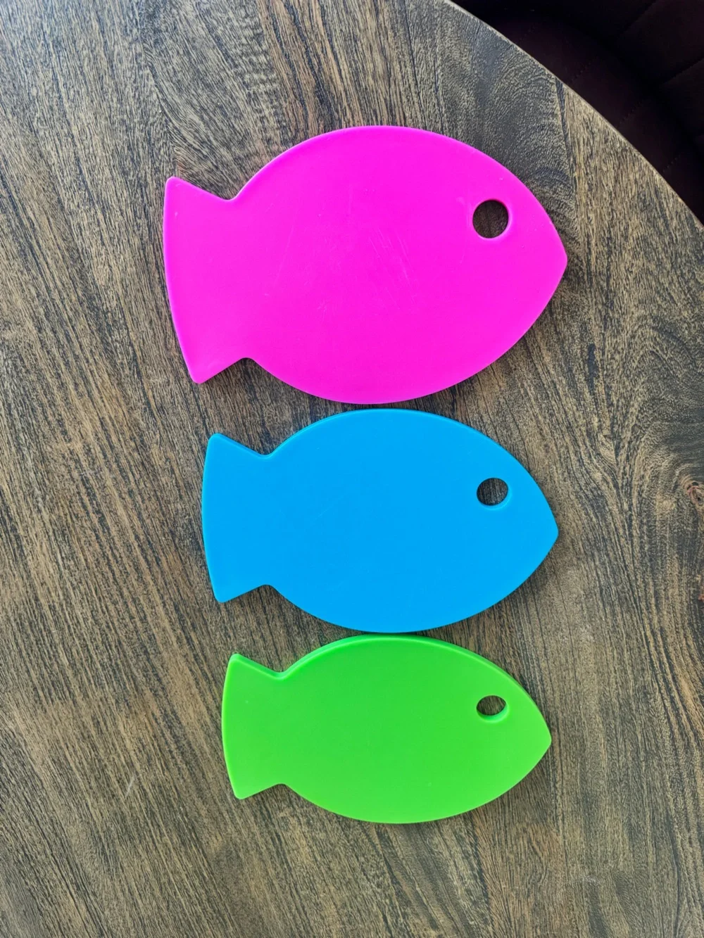 Crate & Barrel Fish Cutting Board Set - Pink Blue Green